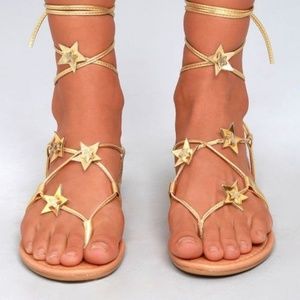 STEVE MADDEN WRAP AROUND FLAT SANDALS